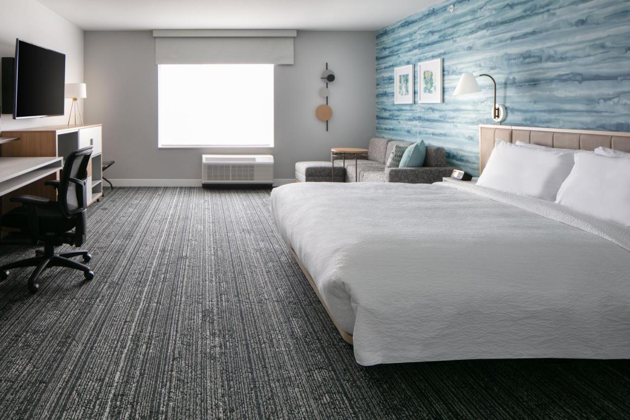 Towneplace Suites By Marriott Oshkosh Dış mekan fotoğraf